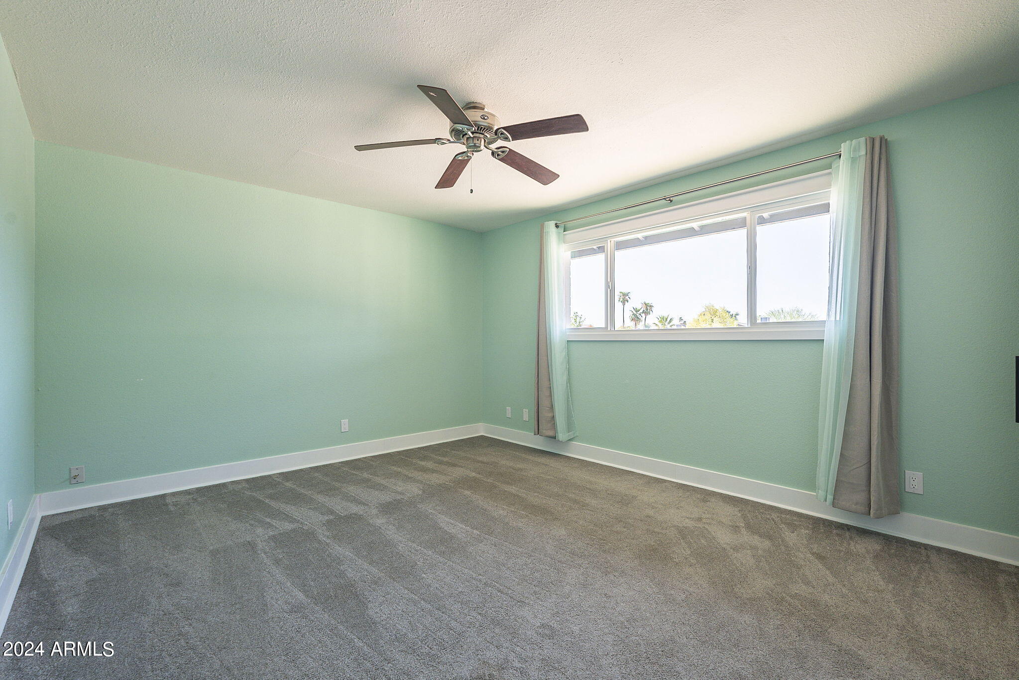 5535 W Marconi Avenue