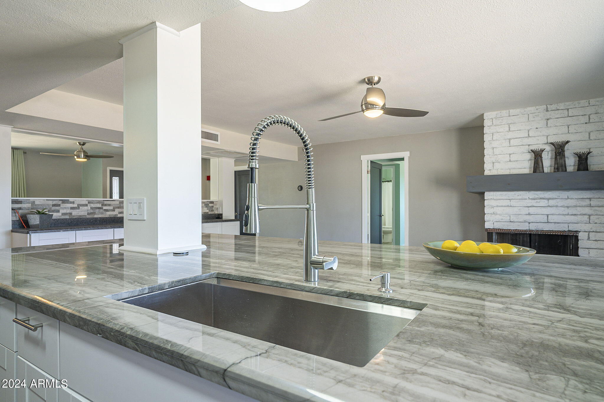 5535 W Marconi Avenue