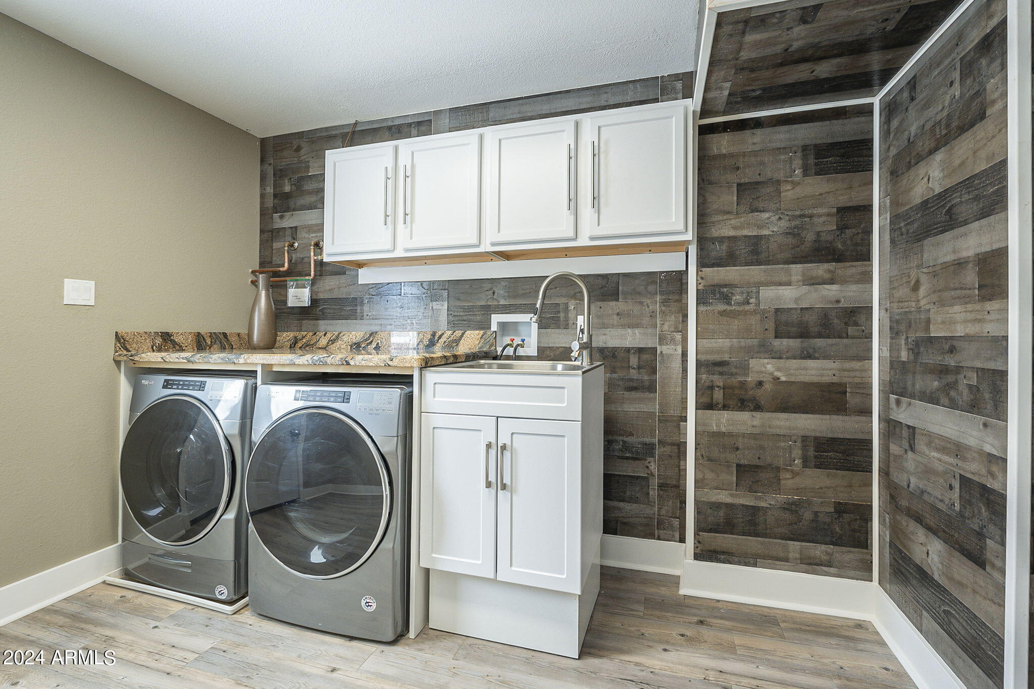 5535 W Marconi Avenue