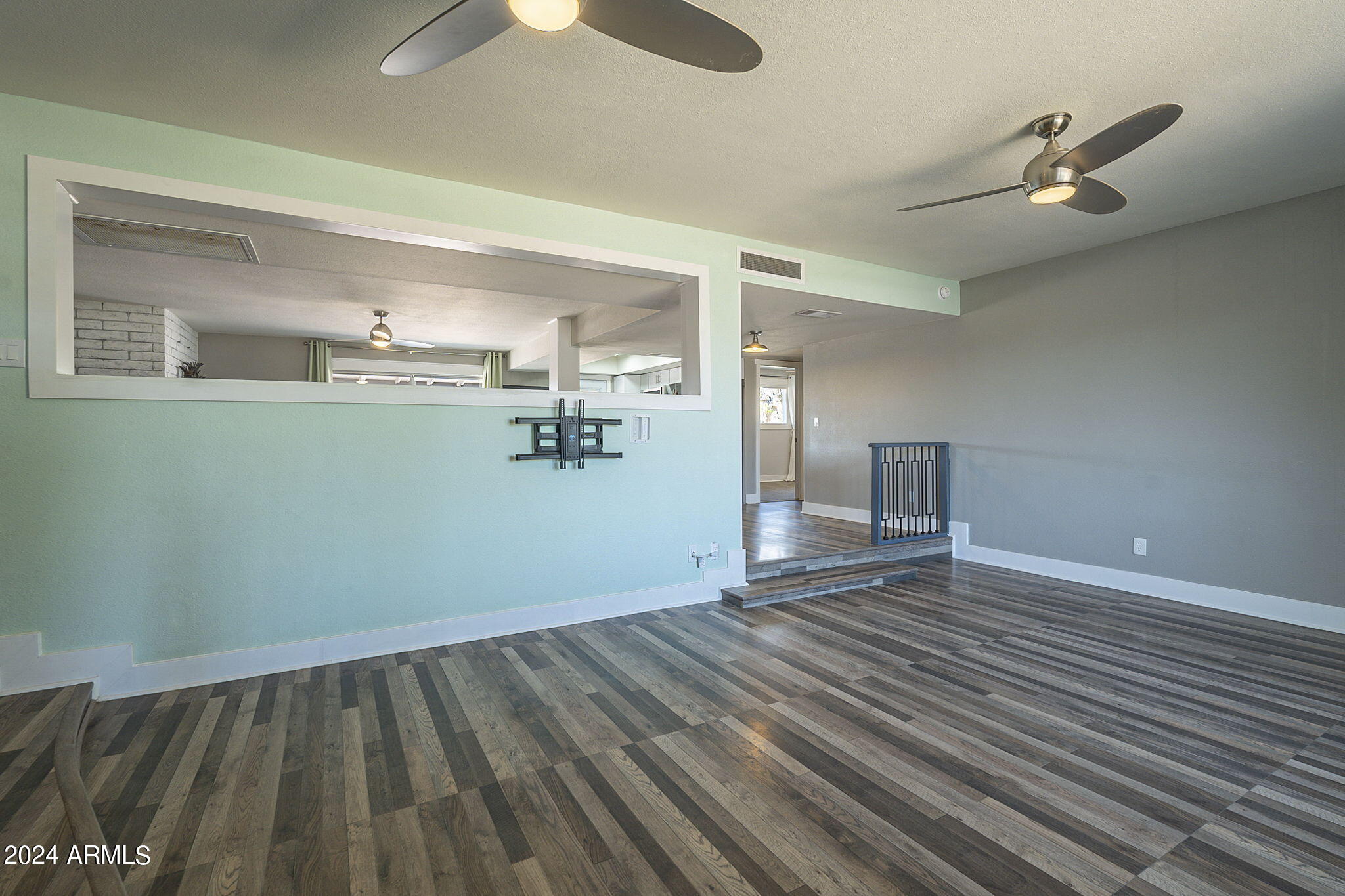 5535 W Marconi Avenue