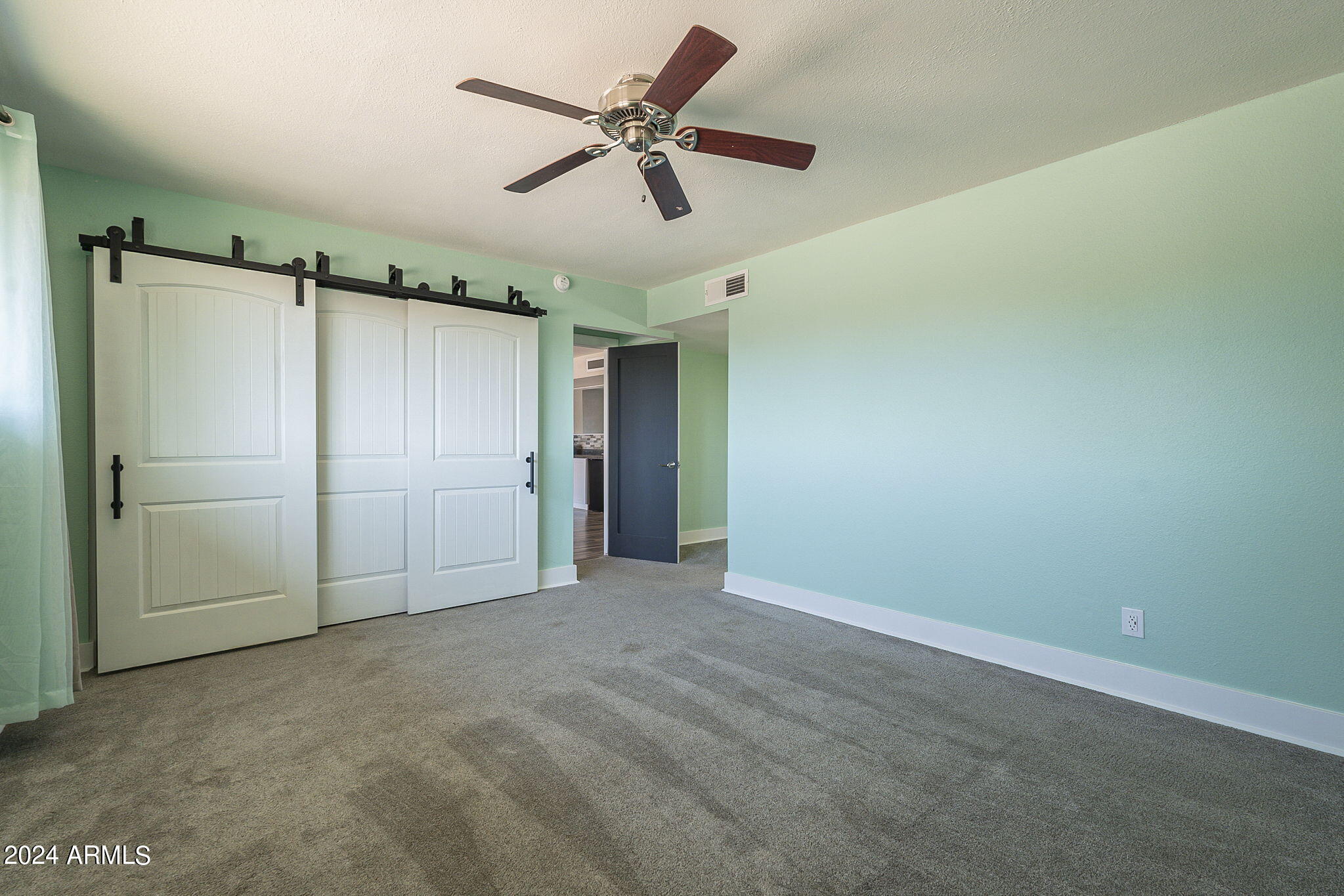 5535 W Marconi Avenue