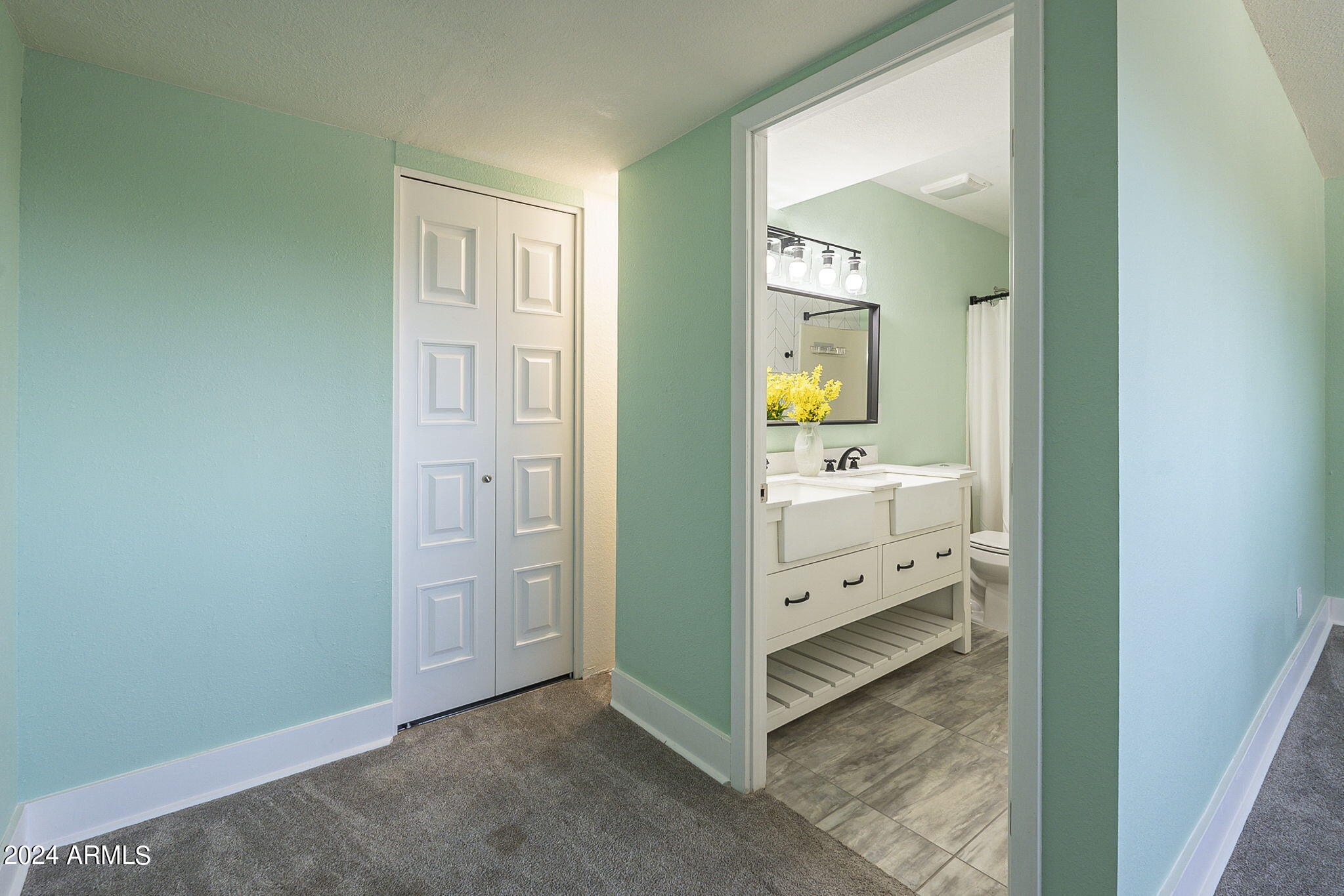 5535 W Marconi Avenue