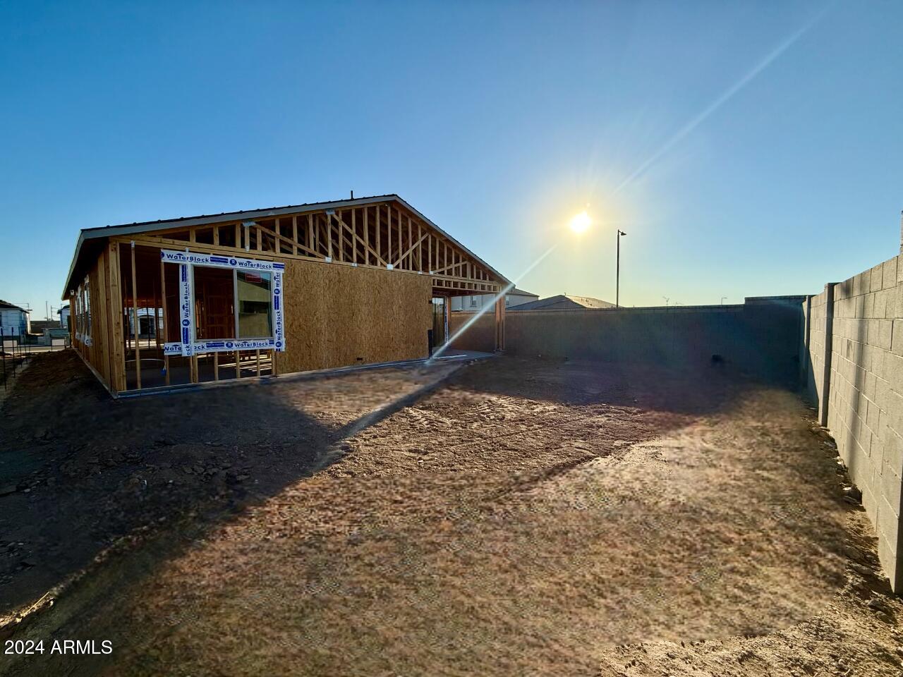 2308 E WAGON WHEEL Lane