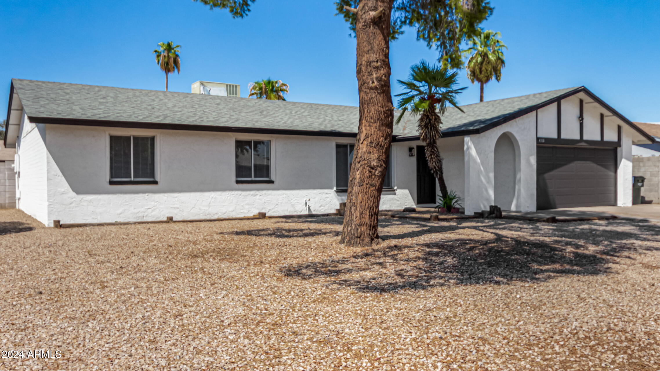 4108 W SHANGRI LA Road