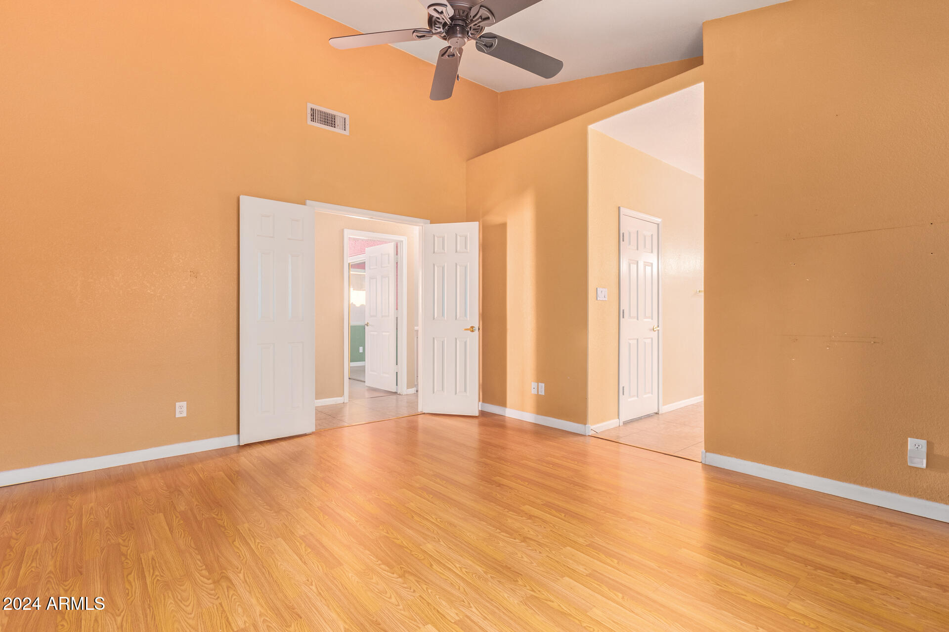 668 S CATALINA Street