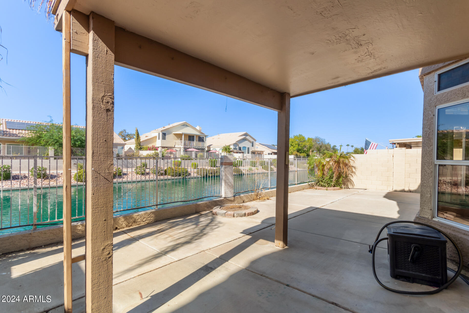 668 S CATALINA Street