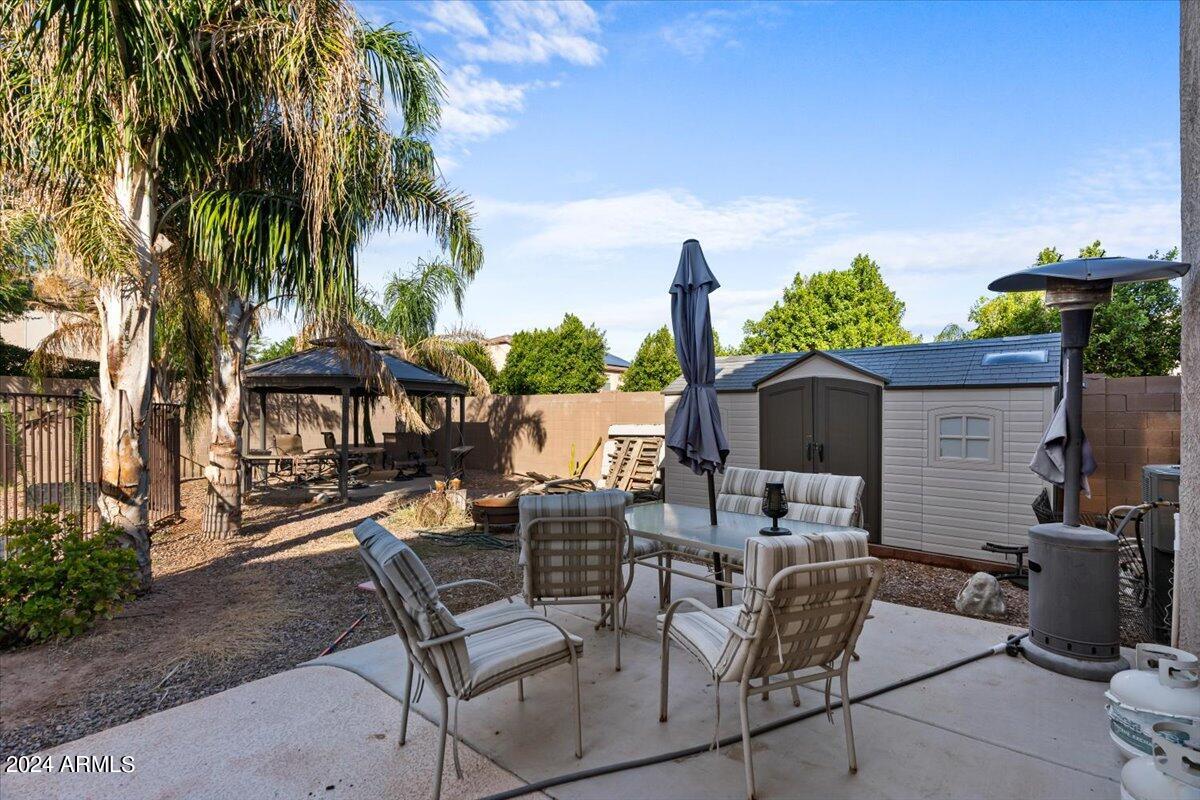 3406 E SUPERIOR Road