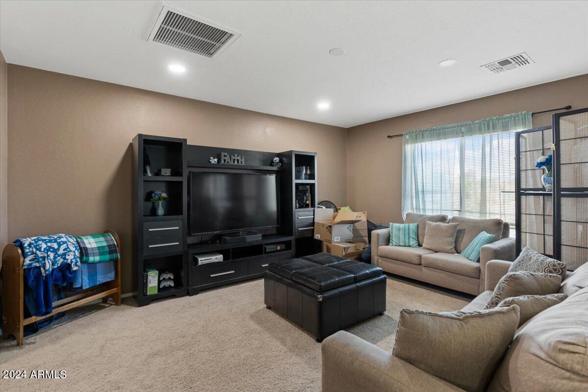 3406 E SUPERIOR Road