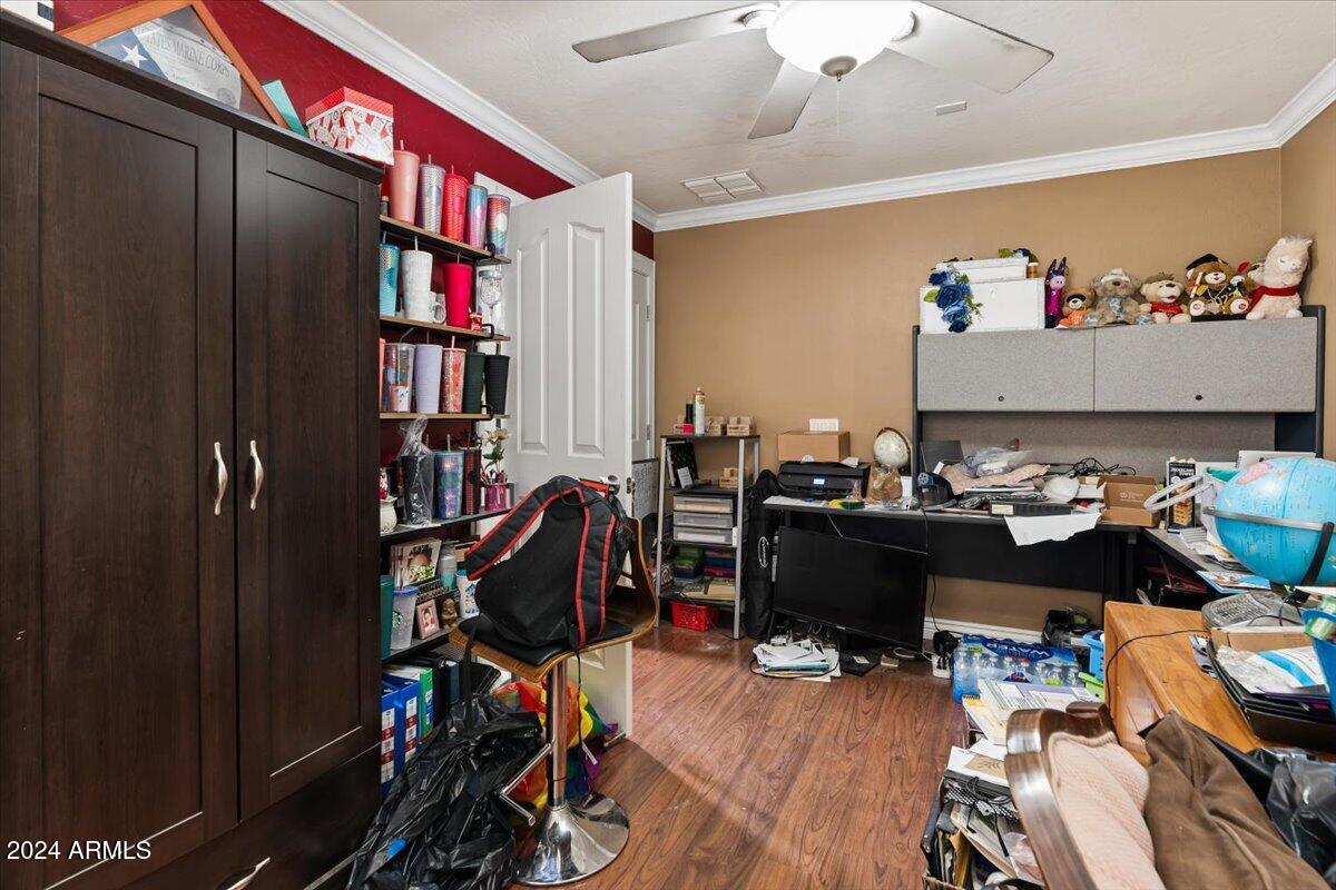 3406 E SUPERIOR Road