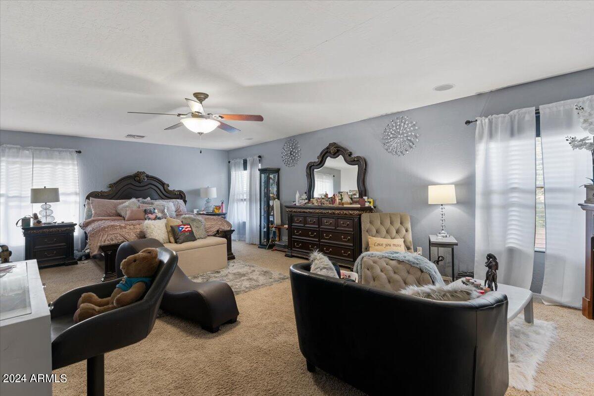 3406 E SUPERIOR Road