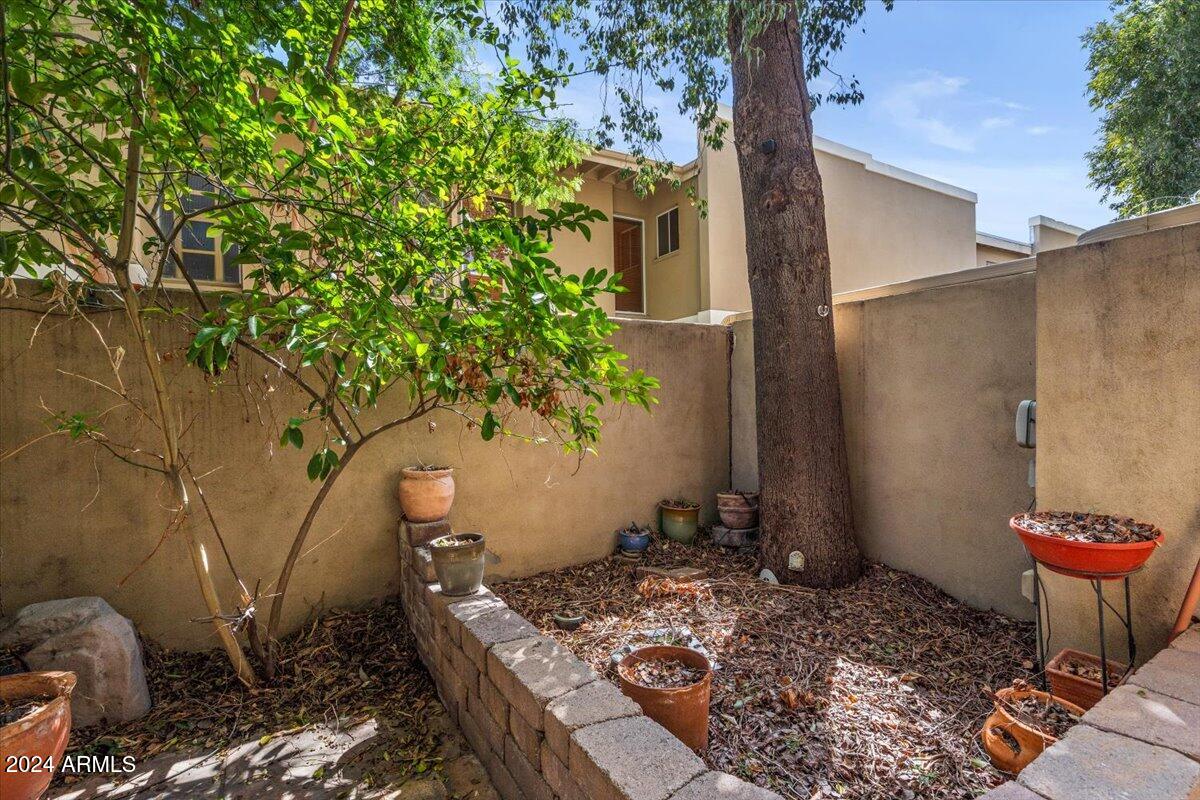 4635 N 22ND Street # 122