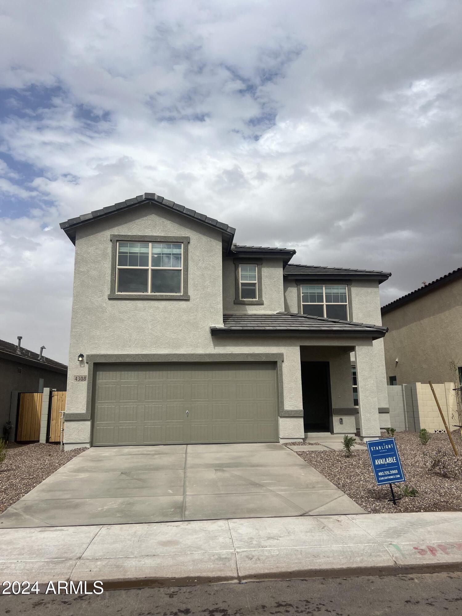 4308 E Reynolds Drive