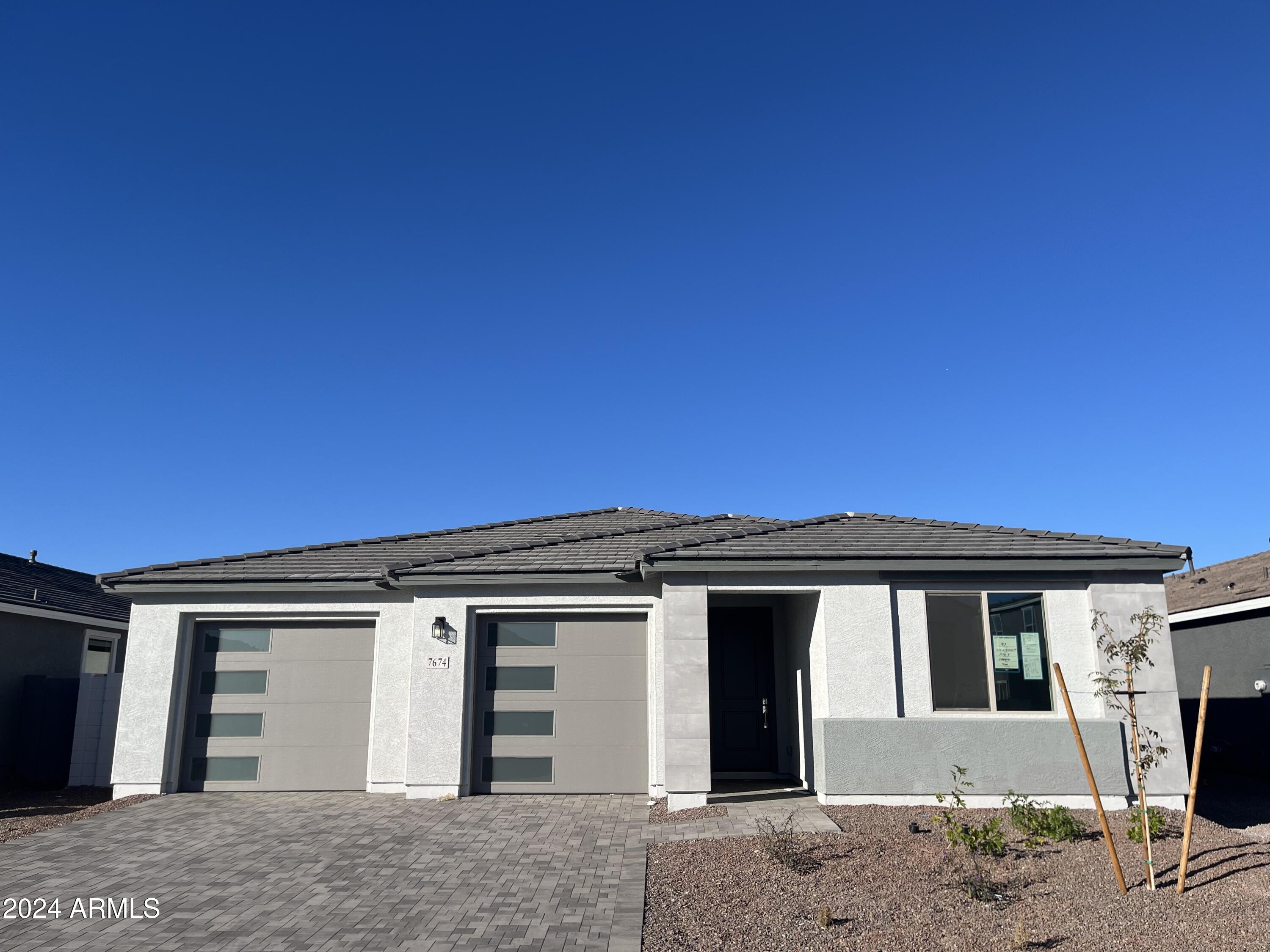 7674 W TETHER Trail