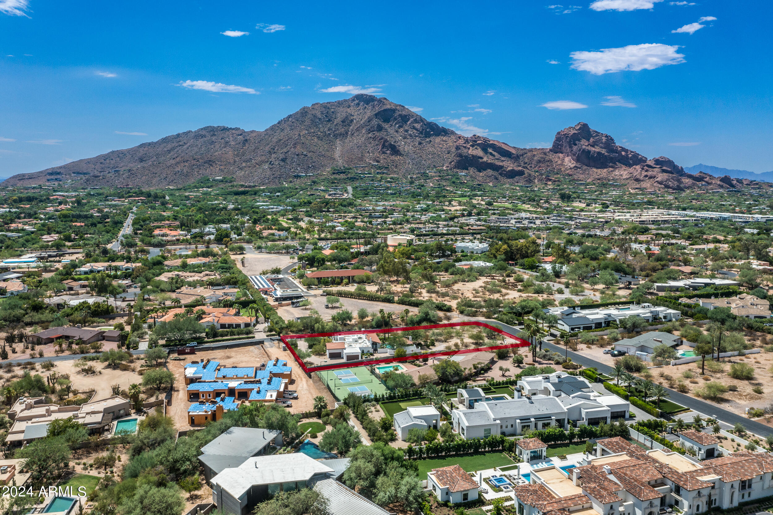 5828 E CACTUS WREN Road