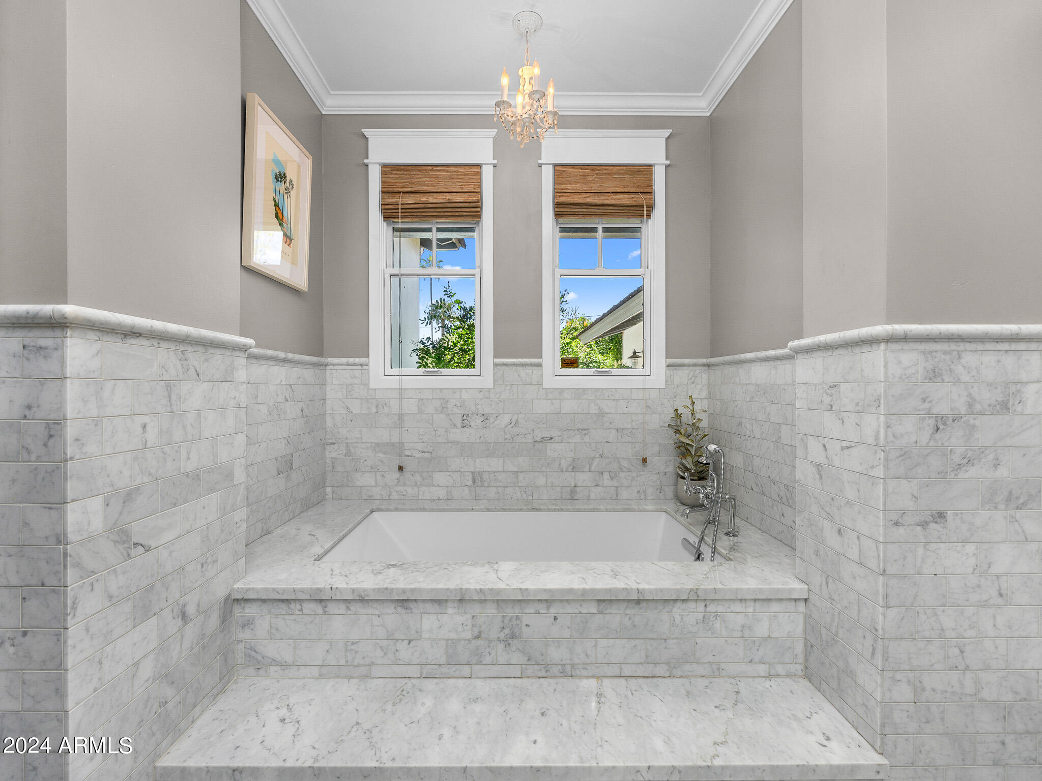 5241 E CALLE VENTURA --