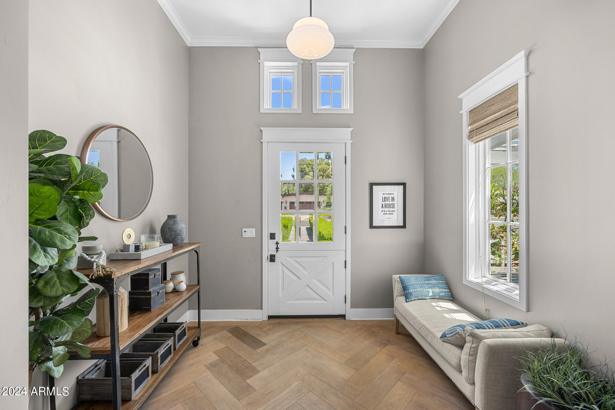 5241 E CALLE VENTURA --