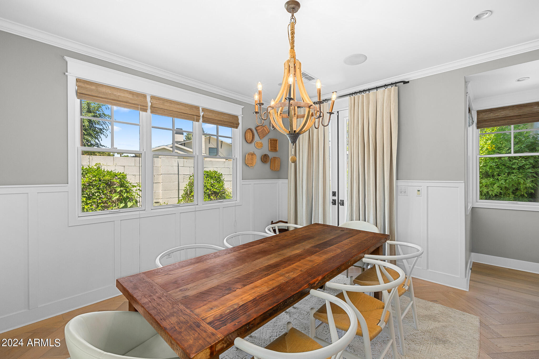 5241 E CALLE VENTURA --