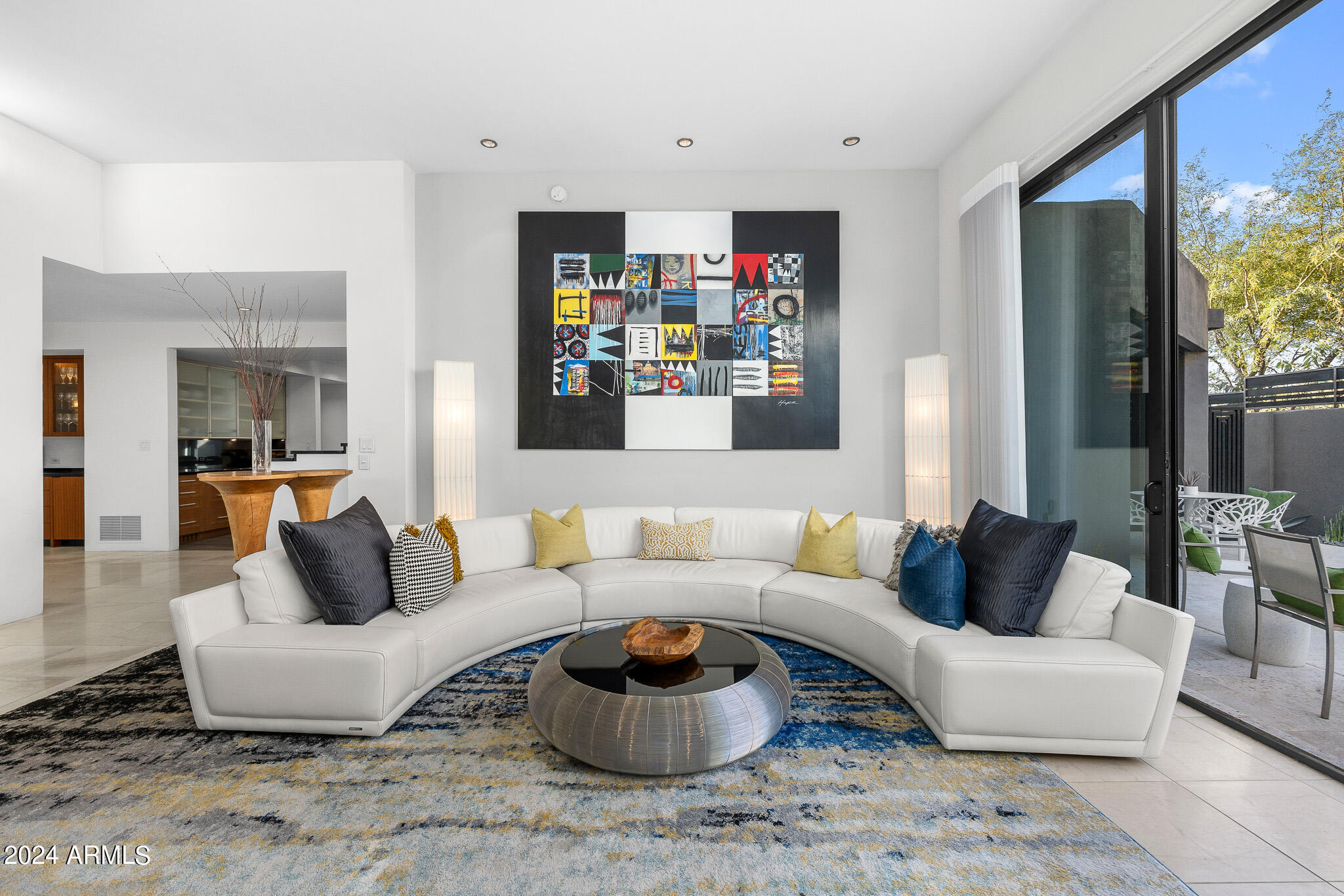 5831 N ECHO CANYON Circle