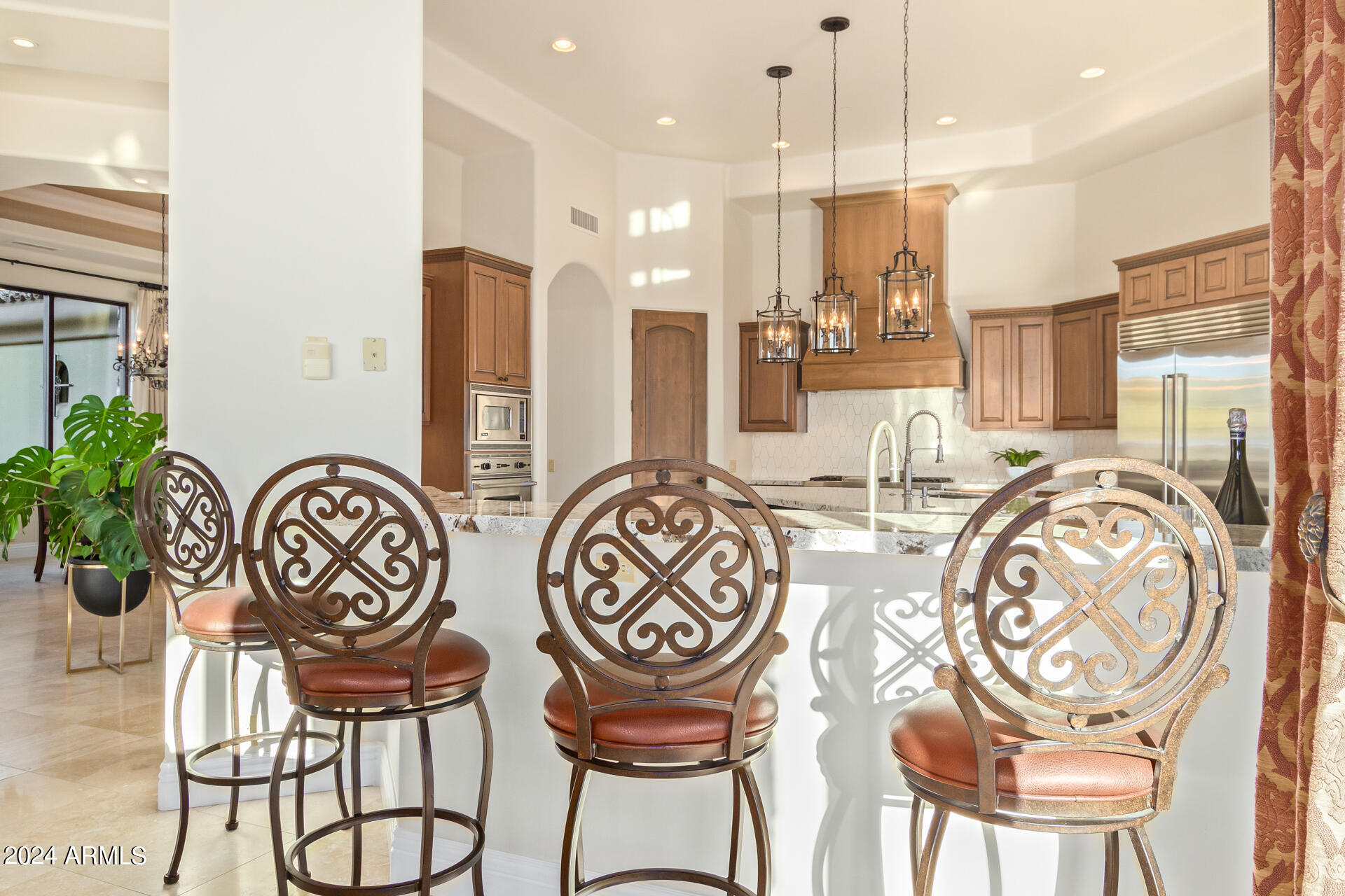 11611 E CAVEDALE Drive