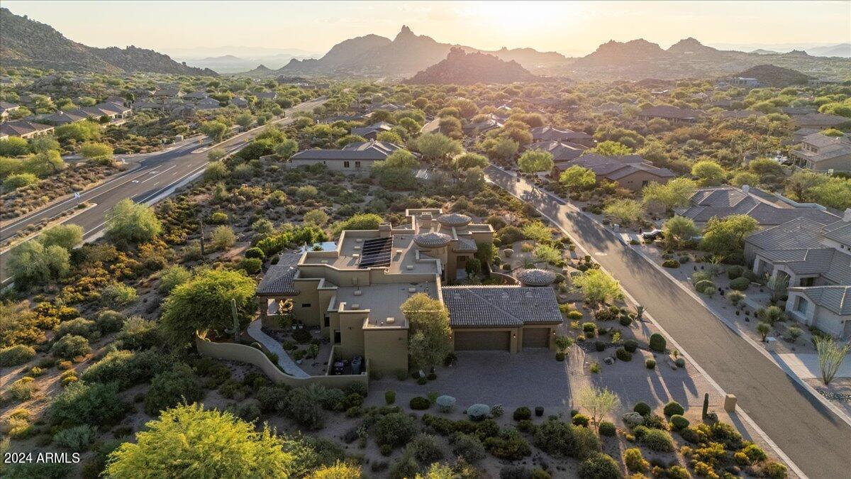 11611 E CAVEDALE Drive