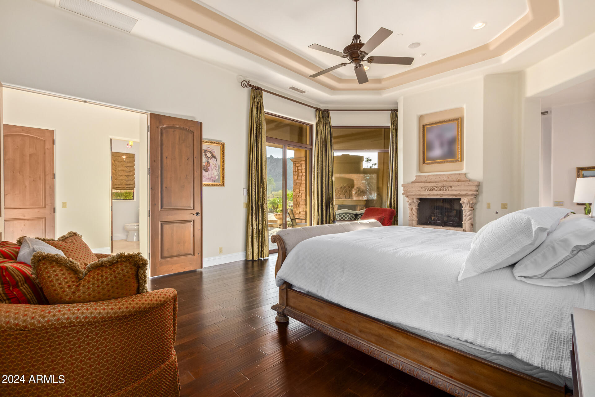 11611 E CAVEDALE Drive