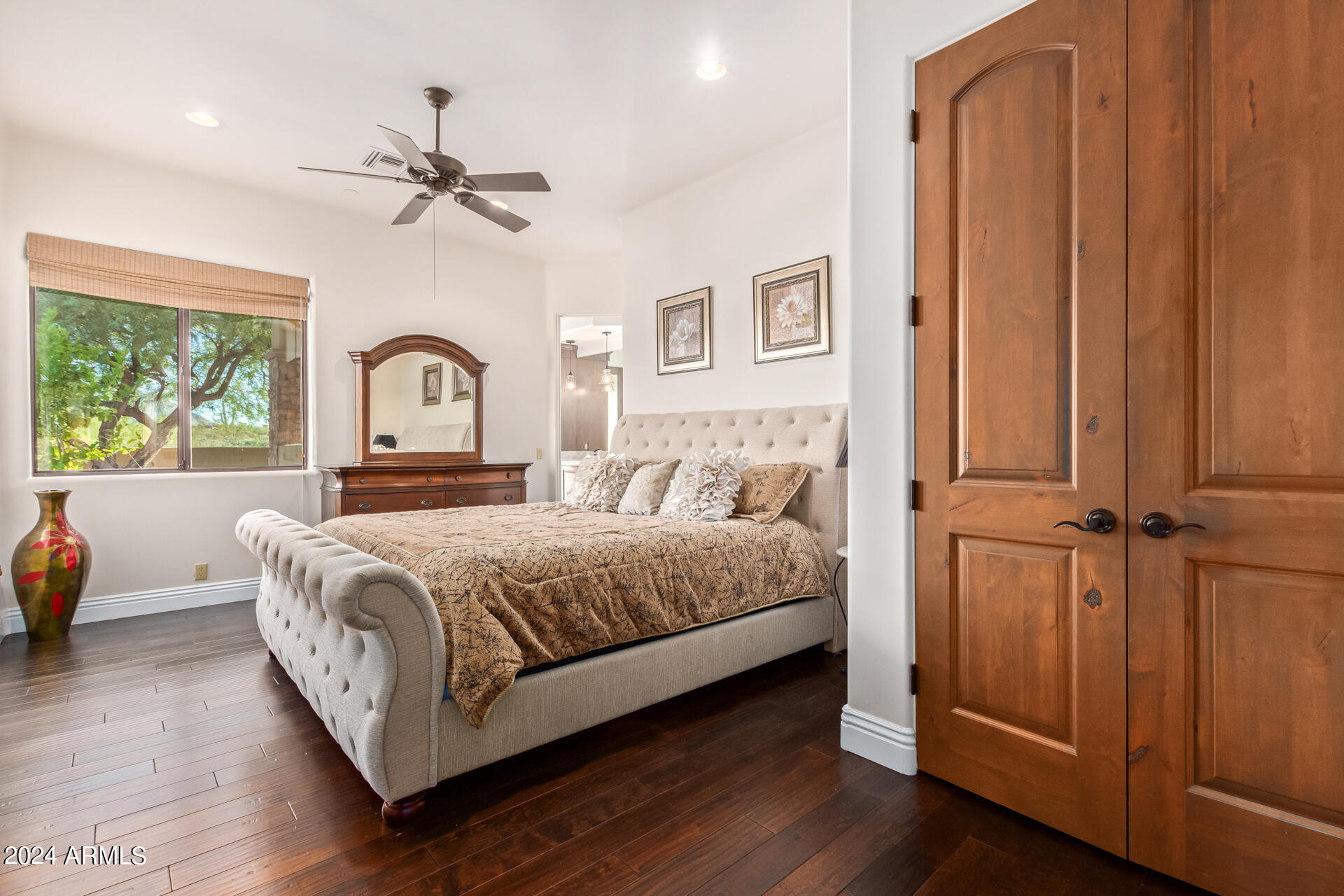 11611 E CAVEDALE Drive