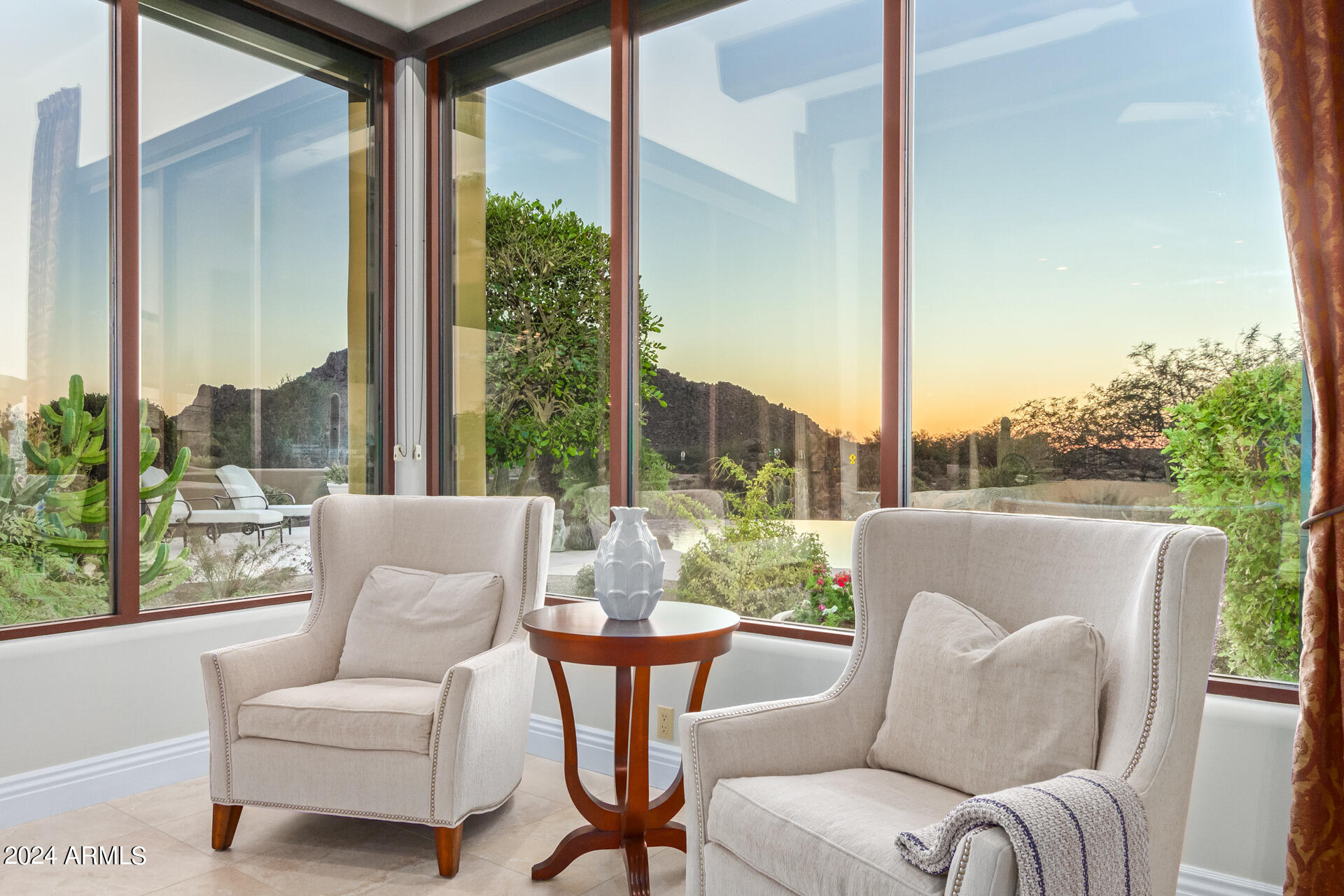 11611 E CAVEDALE Drive