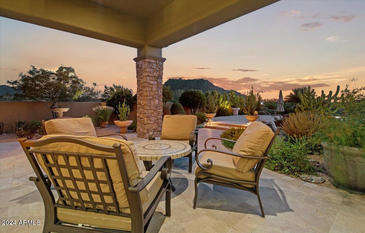 11611 E CAVEDALE Drive