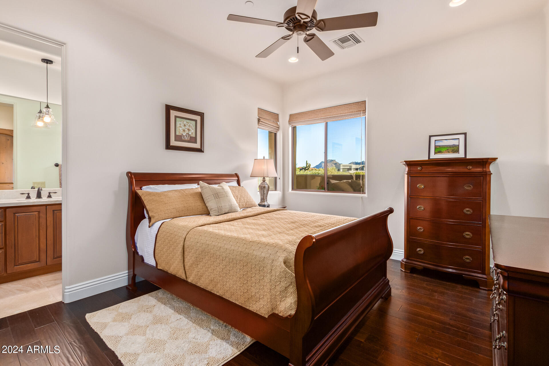 11611 E CAVEDALE Drive