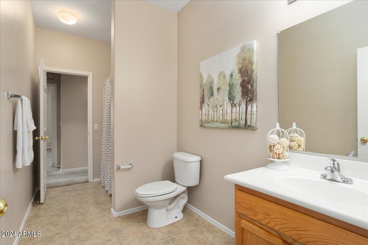 3719 W Wayne Lane