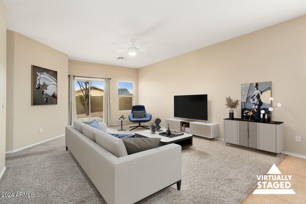 3719 W Wayne Lane