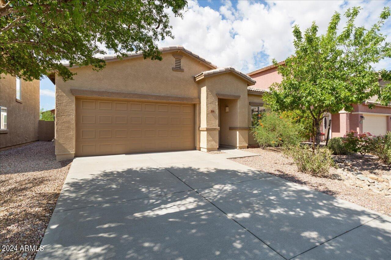 3719 W Wayne Lane