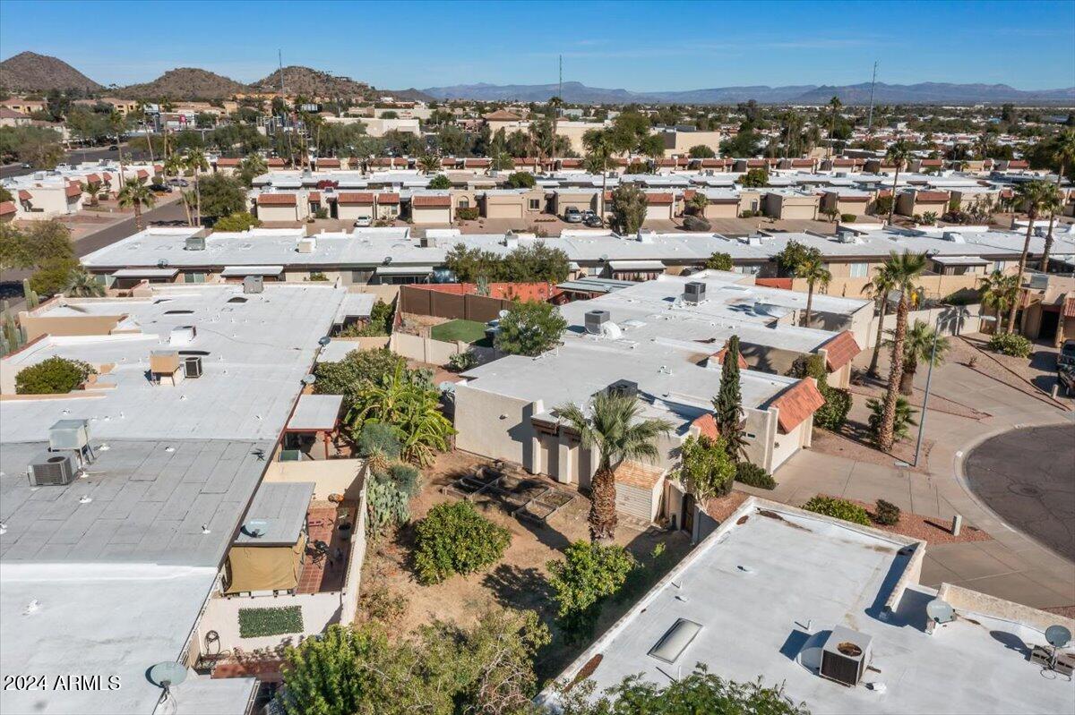 2501 E PEPPER RIDGE Circle