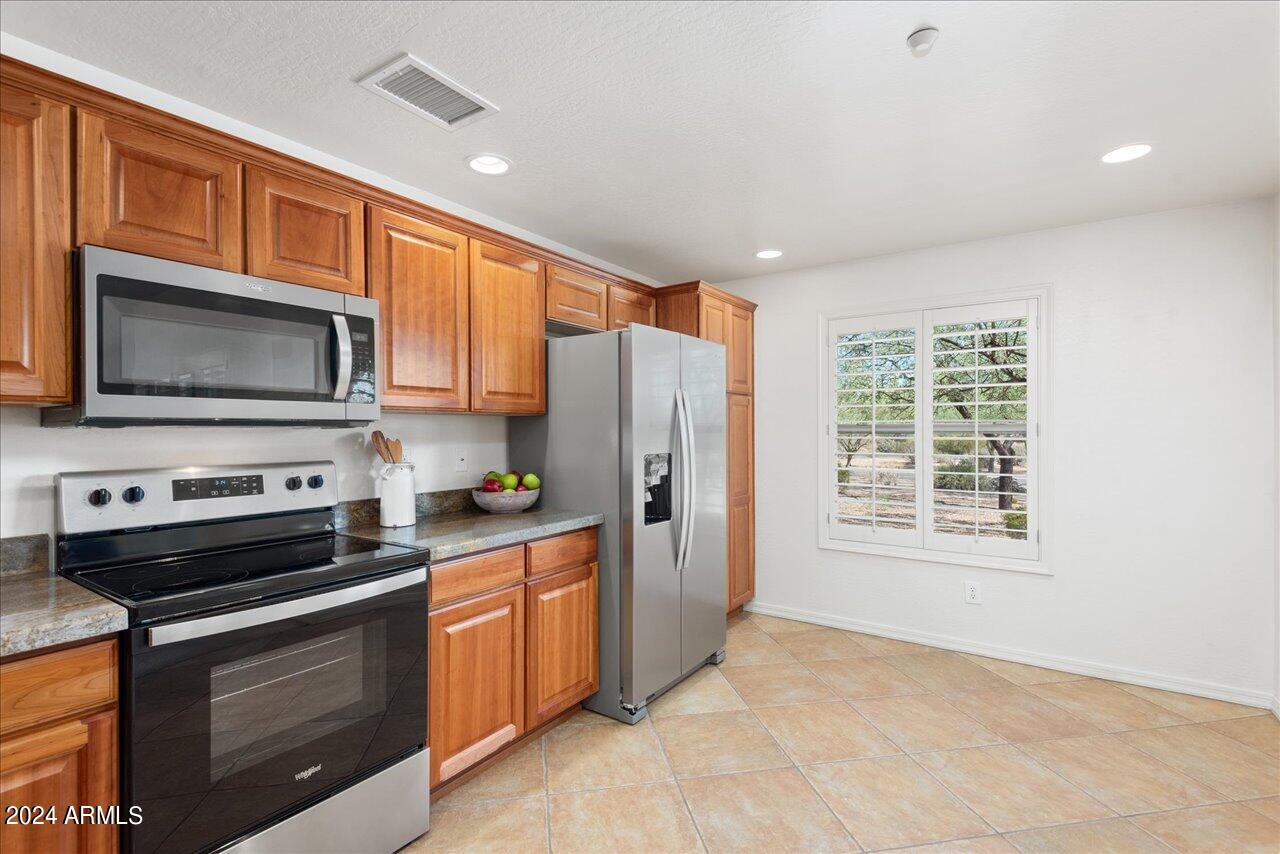 33550 N DOVE LAKES Drive # 1035