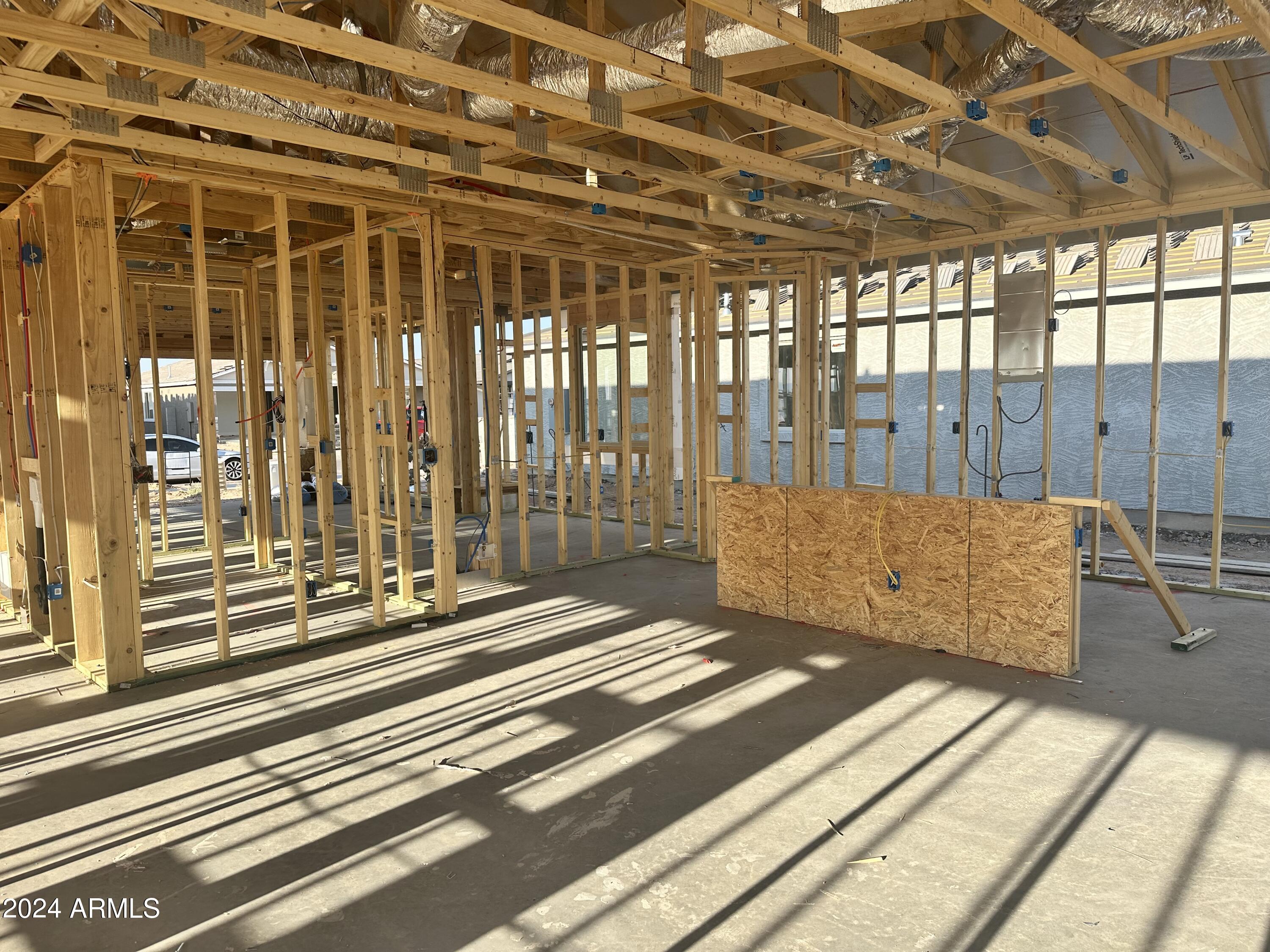 5537 W SUMMERSIDE Road