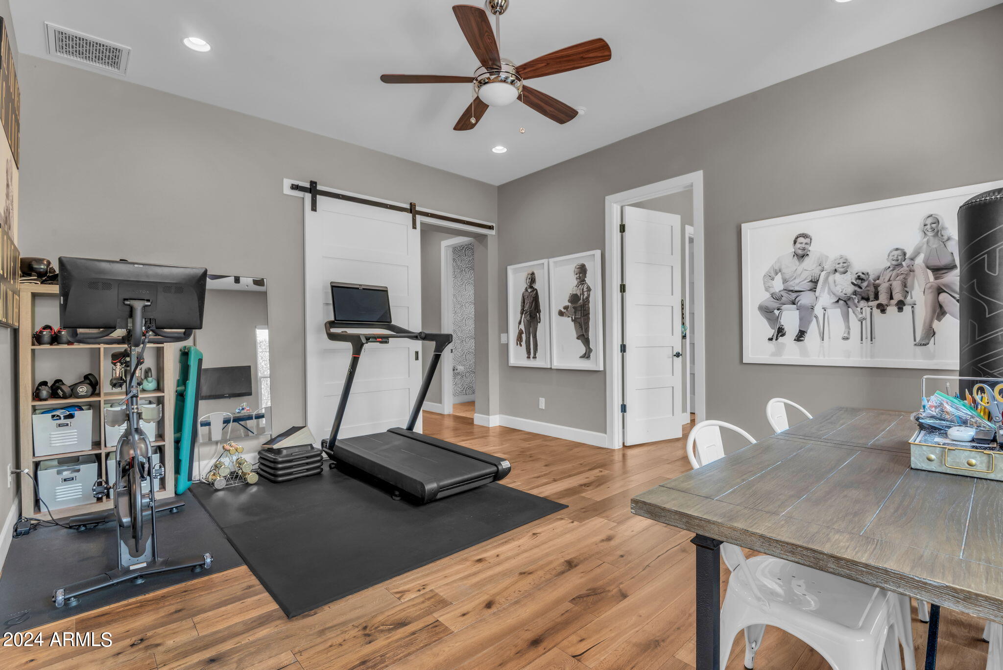 24 W MARLETTE Avenue