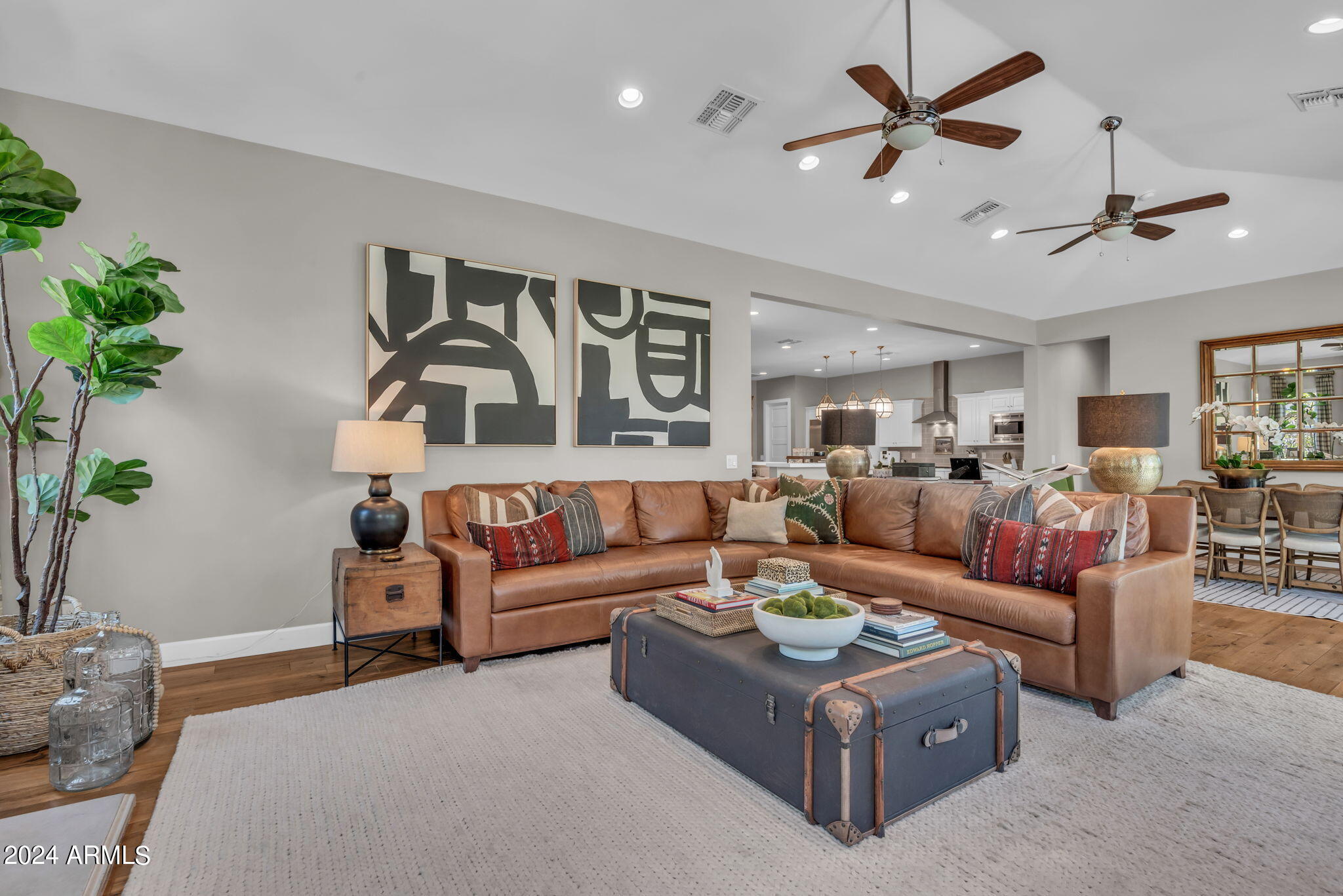 24 W MARLETTE Avenue