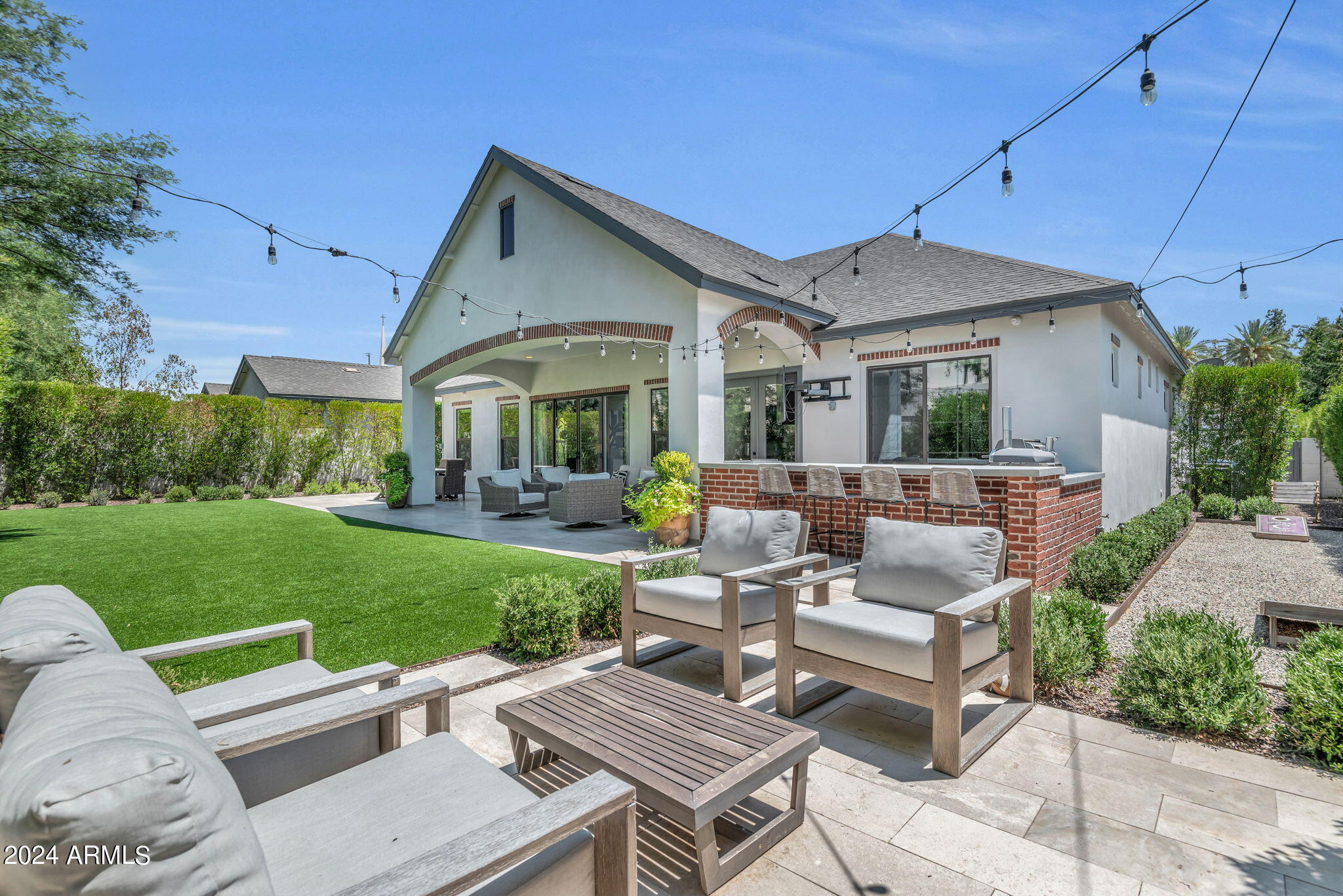 24 W MARLETTE Avenue