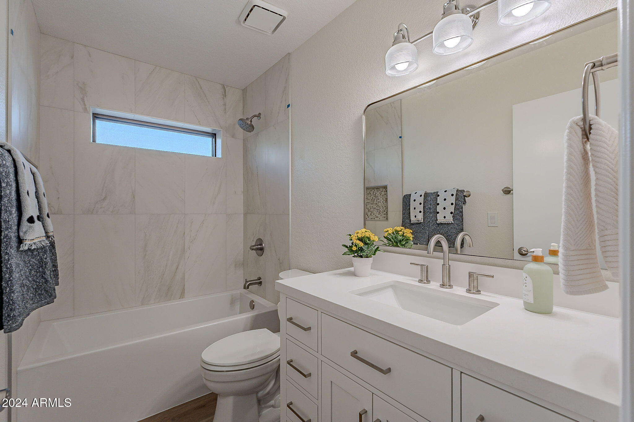 6748 E Aire Libre Lane