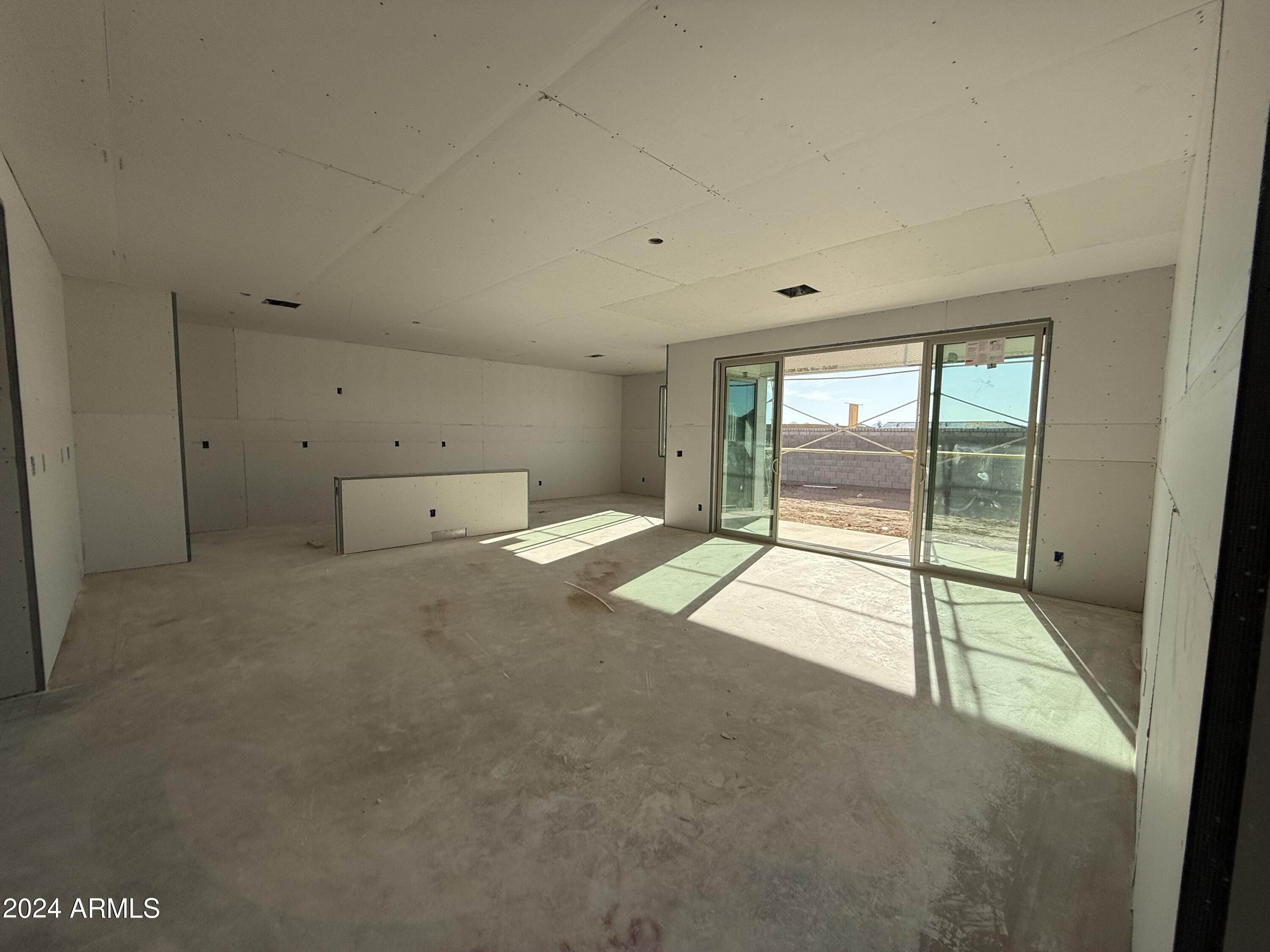 32196 N BUCKARRO Road