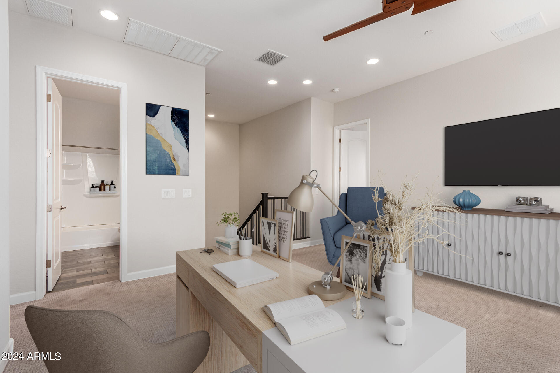 3721 E CATALINA Drive