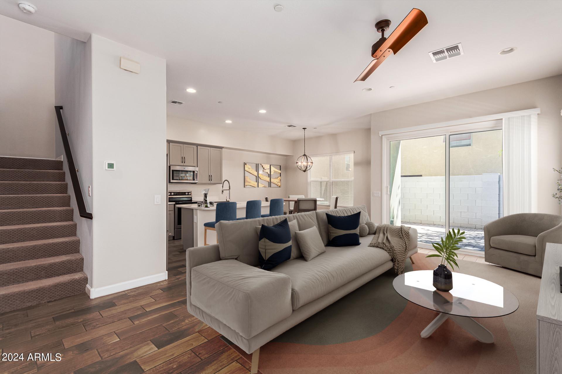 3721 E CATALINA Drive