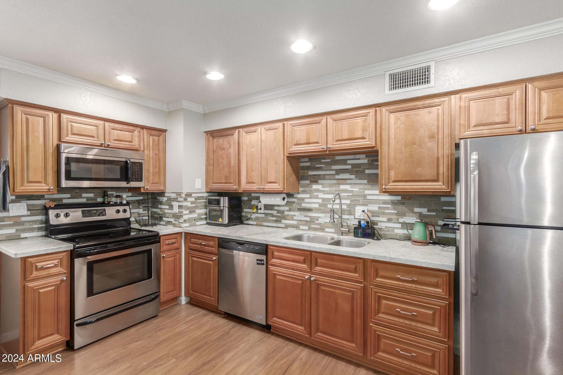 6819 N 12TH Street # 21