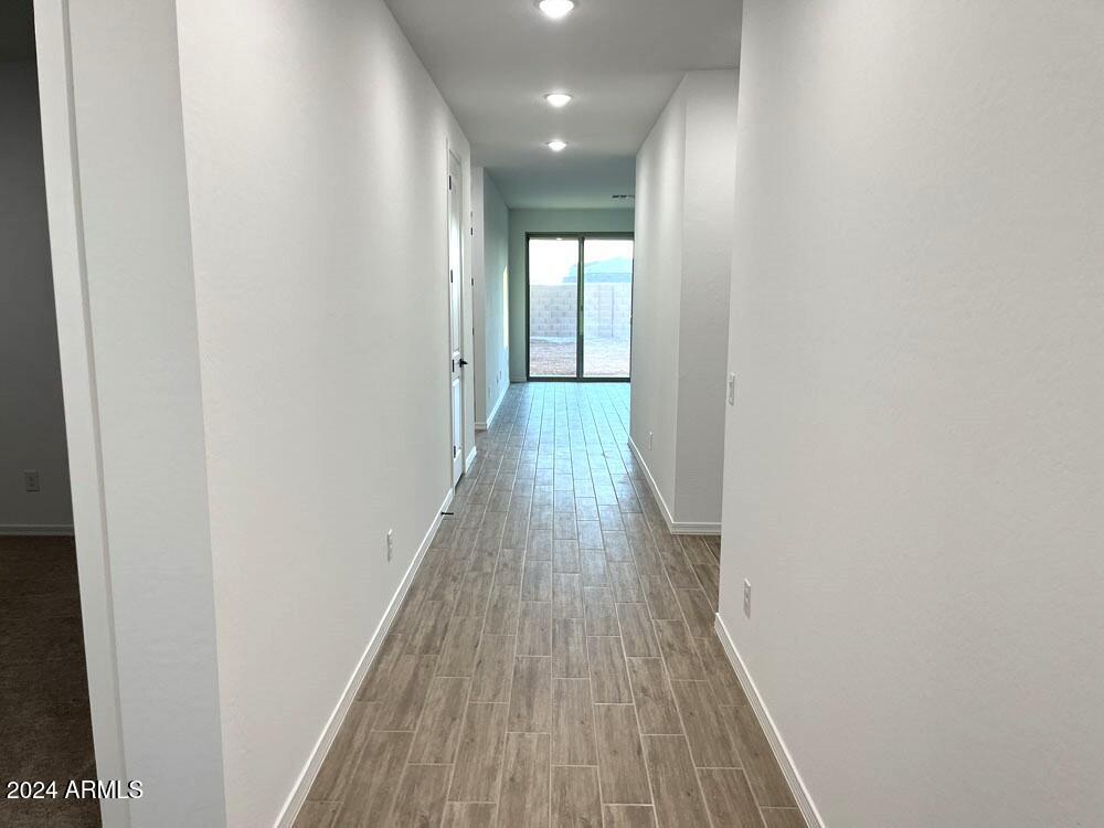 7617 W SMOKETREE Drive