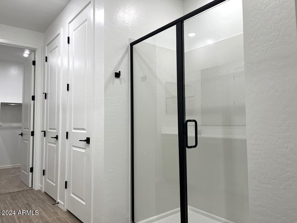 7617 W SMOKETREE Drive