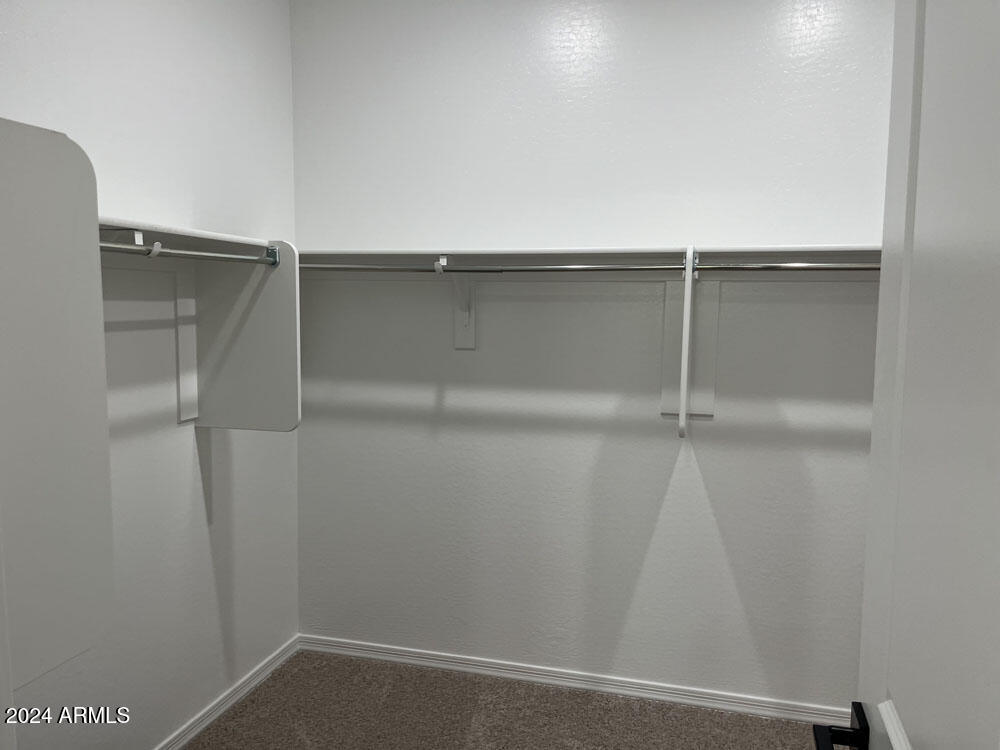 7617 W SMOKETREE Drive