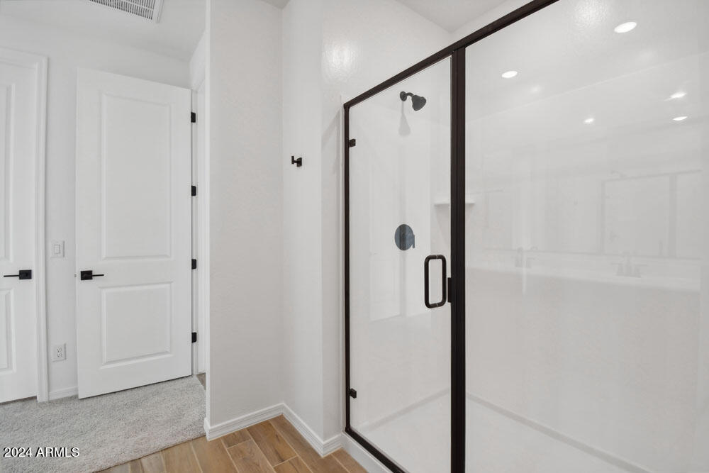 4217 E BROOK LYNN Place