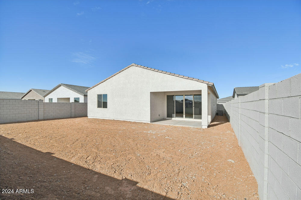 4217 E BROOK LYNN Place