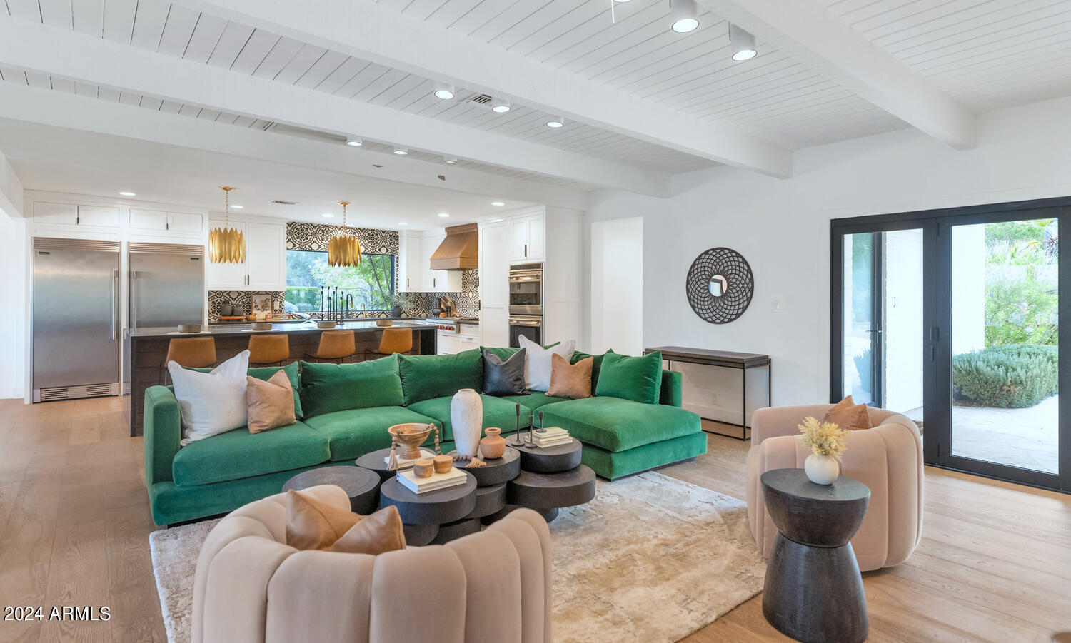 5409 E MCDONALD Drive