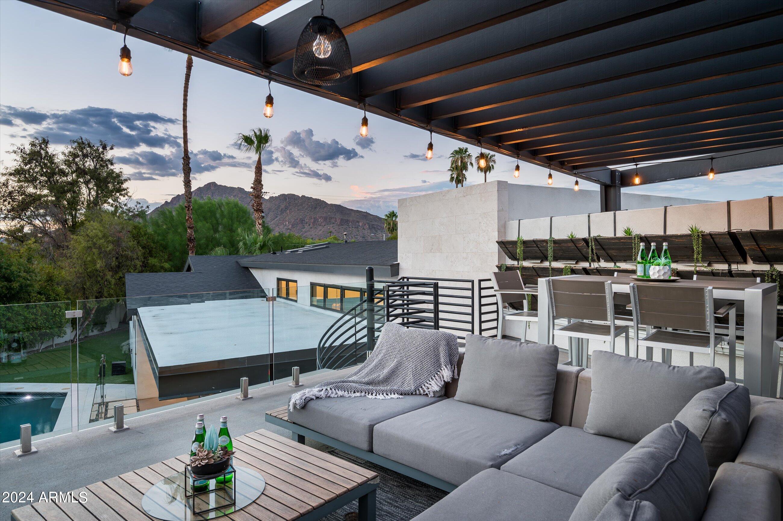 6201 E CALLE REDONDA --